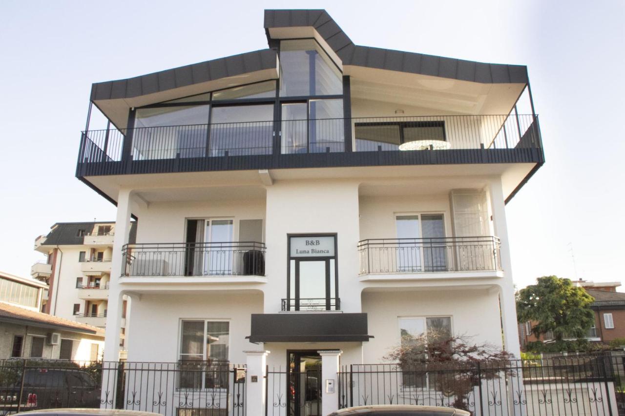 Luna Bianca Bed & Breakfast Rozzano Exterior photo