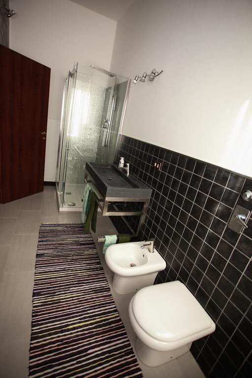 Luna Bianca Bed & Breakfast Rozzano Room photo