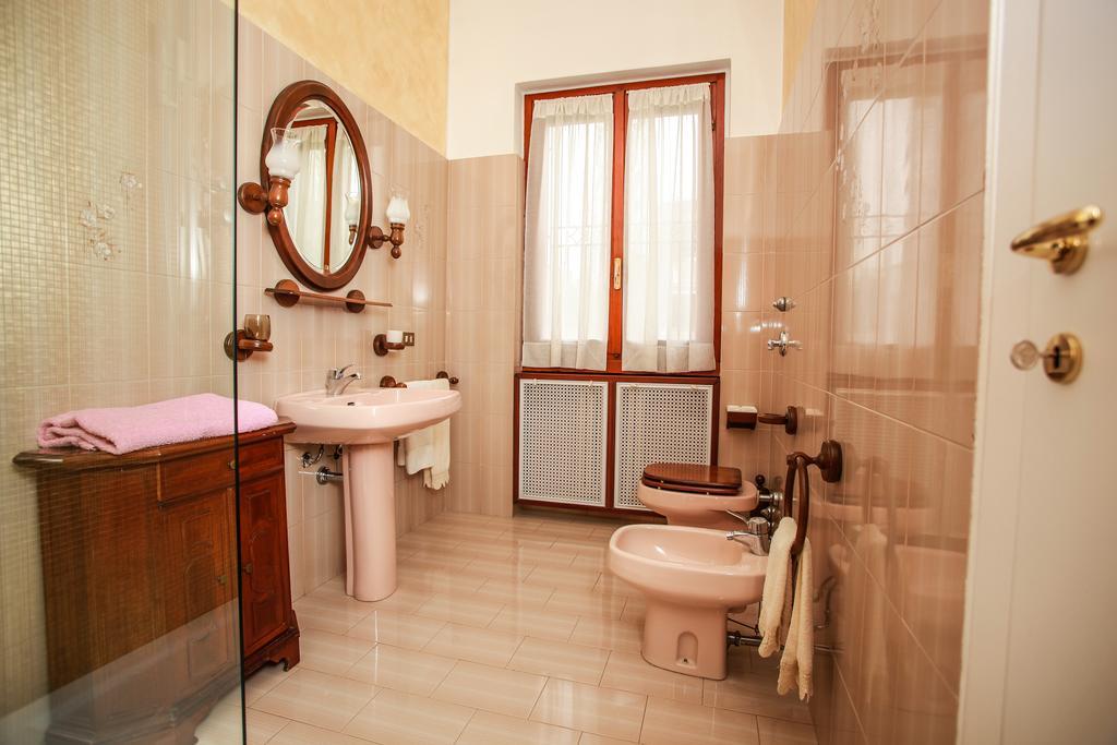 Luna Bianca Bed & Breakfast Rozzano Exterior photo