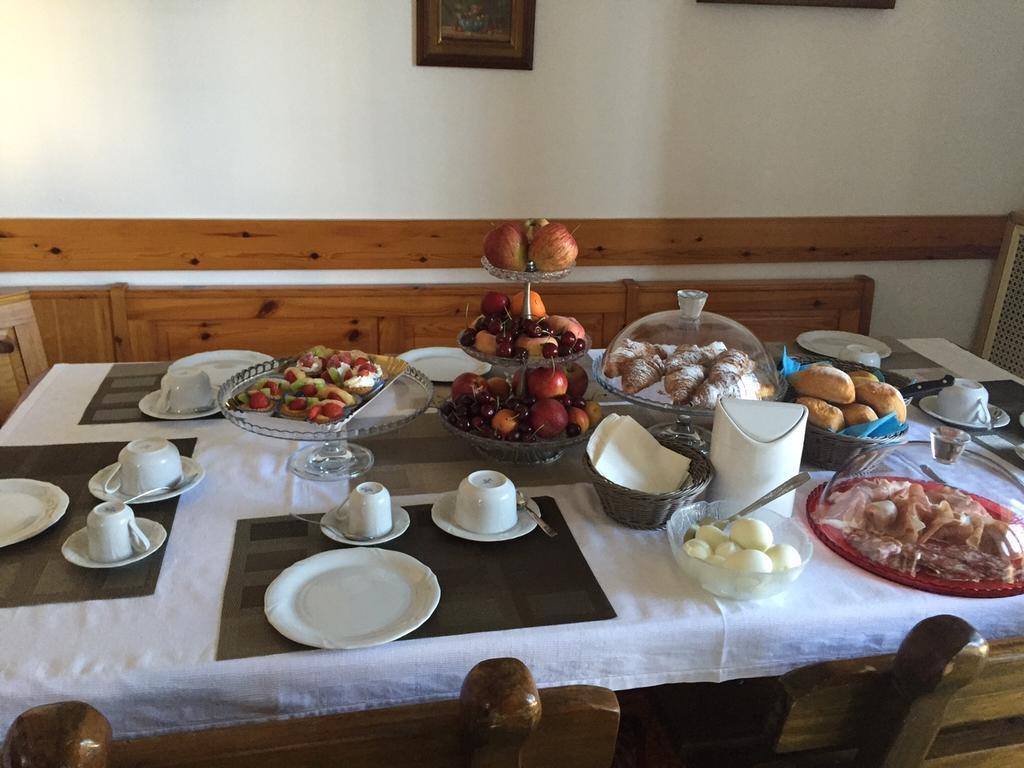 Luna Bianca Bed & Breakfast Rozzano Exterior photo