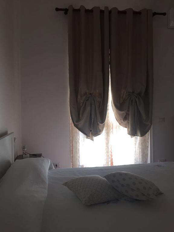 Luna Bianca Bed & Breakfast Rozzano Exterior photo
